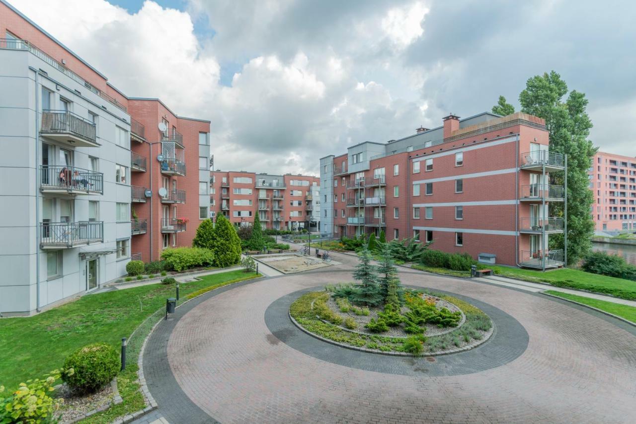 CITYSTAY Lastadia Gdansk Apartment Bagian luar foto